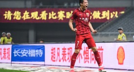 中超转会风云：克雷桑加盟传闻，张玉宁转机，法比奥续约悬而未决