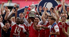 利物浦2025夏窗4亿欧元引援盘点：顶级球员加盟，阵容深度提升